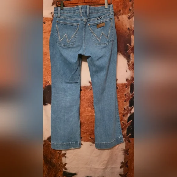 Wrangler Women's Denim Trousers Jeans - Picture 2 of 3
